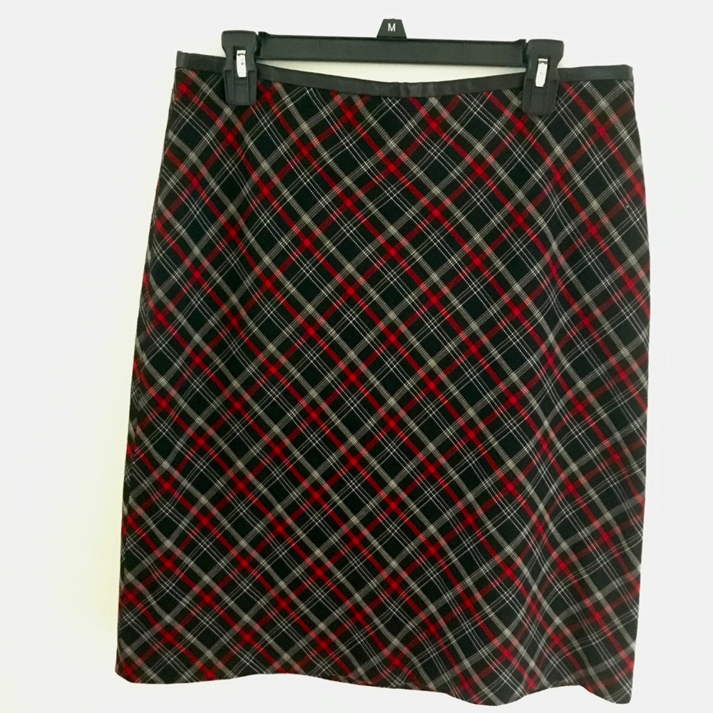Mixit fully lined plaid skirt
